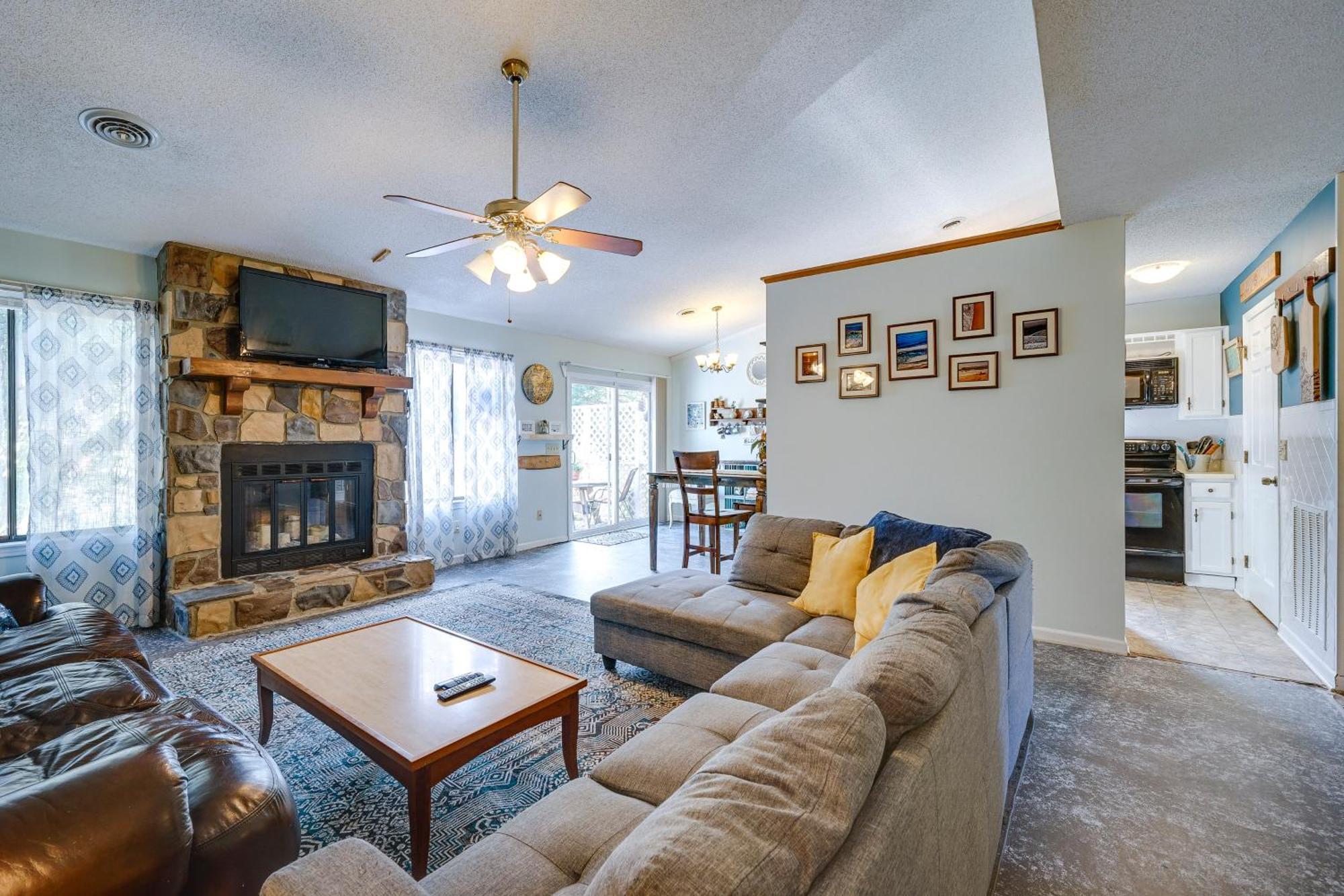 Pet-Friendly Wilmington Home With Fenced Yard! Exteriér fotografie